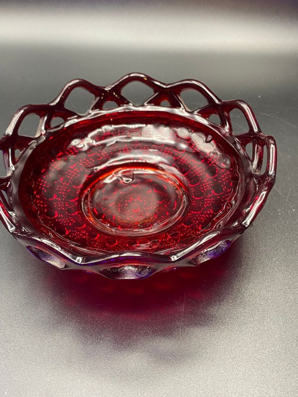 Amberina Lacey Rim Bowl Imperial